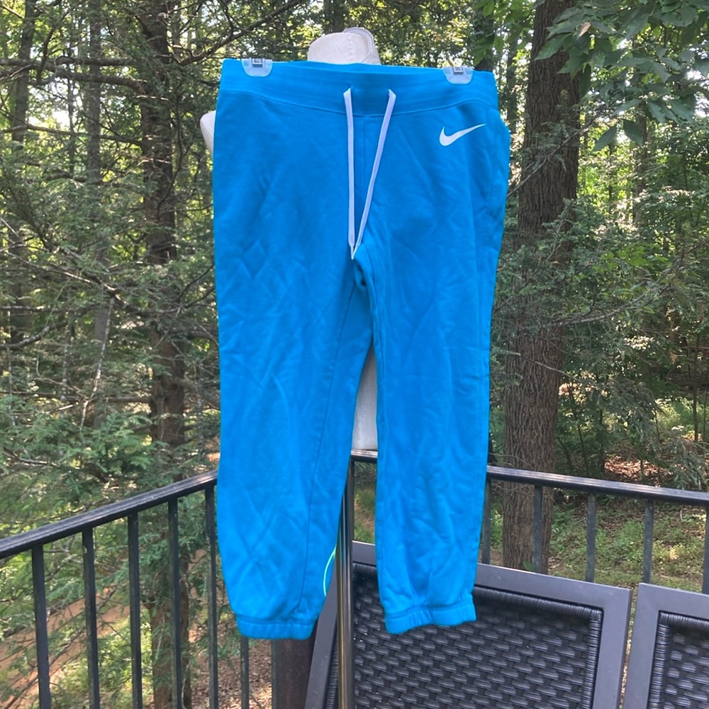 Nike blue/white capri sweat pants with white tie around waist sz. S